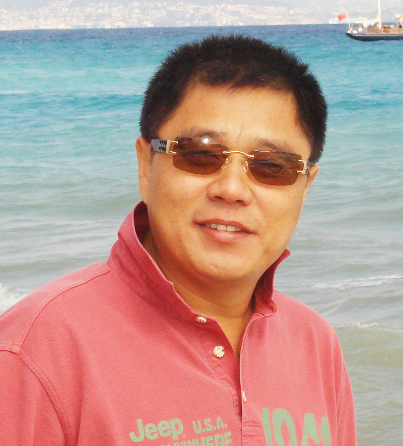 杨中国<span>名誉理事</span>